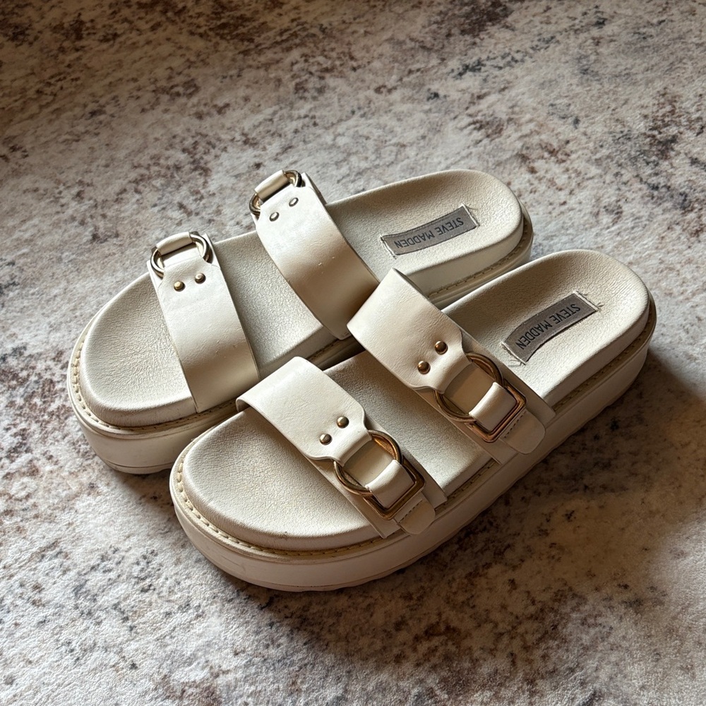 Steve Madden Cream Double-Buckle Platform Slides